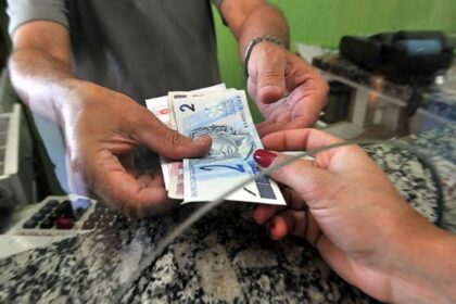 salário-mínimo-na-economia